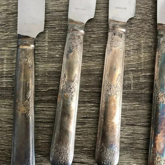 Vtg  Set of Stainless Knives - Picture 6 of 8